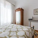 Carosi Apartment, Via Del Viminale